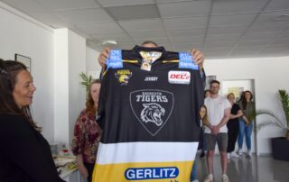„Beim Eishockey in Bayreuth müllert es auf der Tribüne“ – Bernd Müller zum 20-jährigen Jubiläum