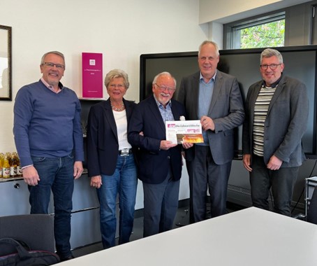 mgo Fachverlage übernehmen „dzw Die ZahnarztWoche“